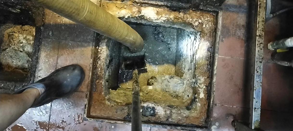 迎江污水池清理一般都有毒气，怎么预防中毒呢？