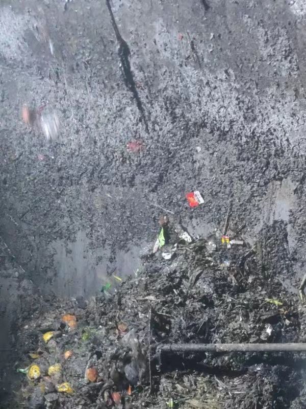 迎江污水池清理